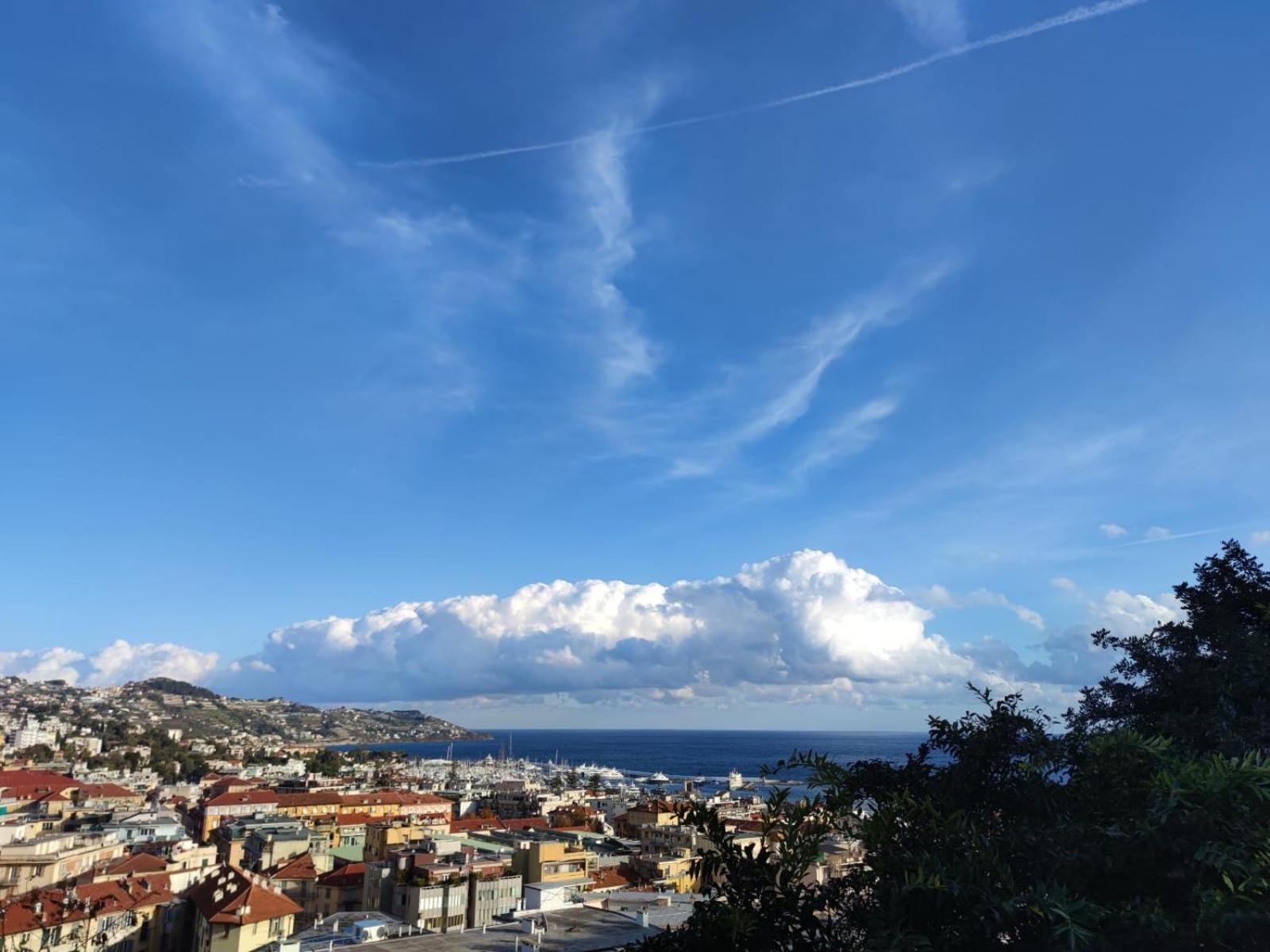 Domus Madonnina Lägenhet Sanremo Exteriör bild